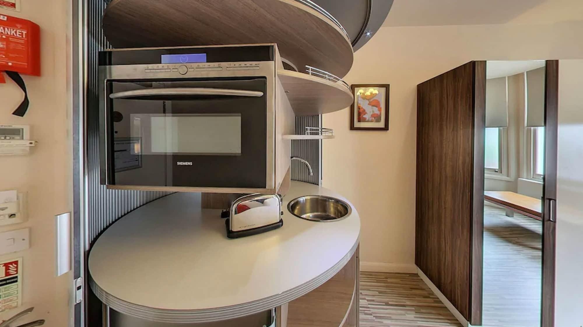 Simply Rooms & Suites London Bagian luar foto