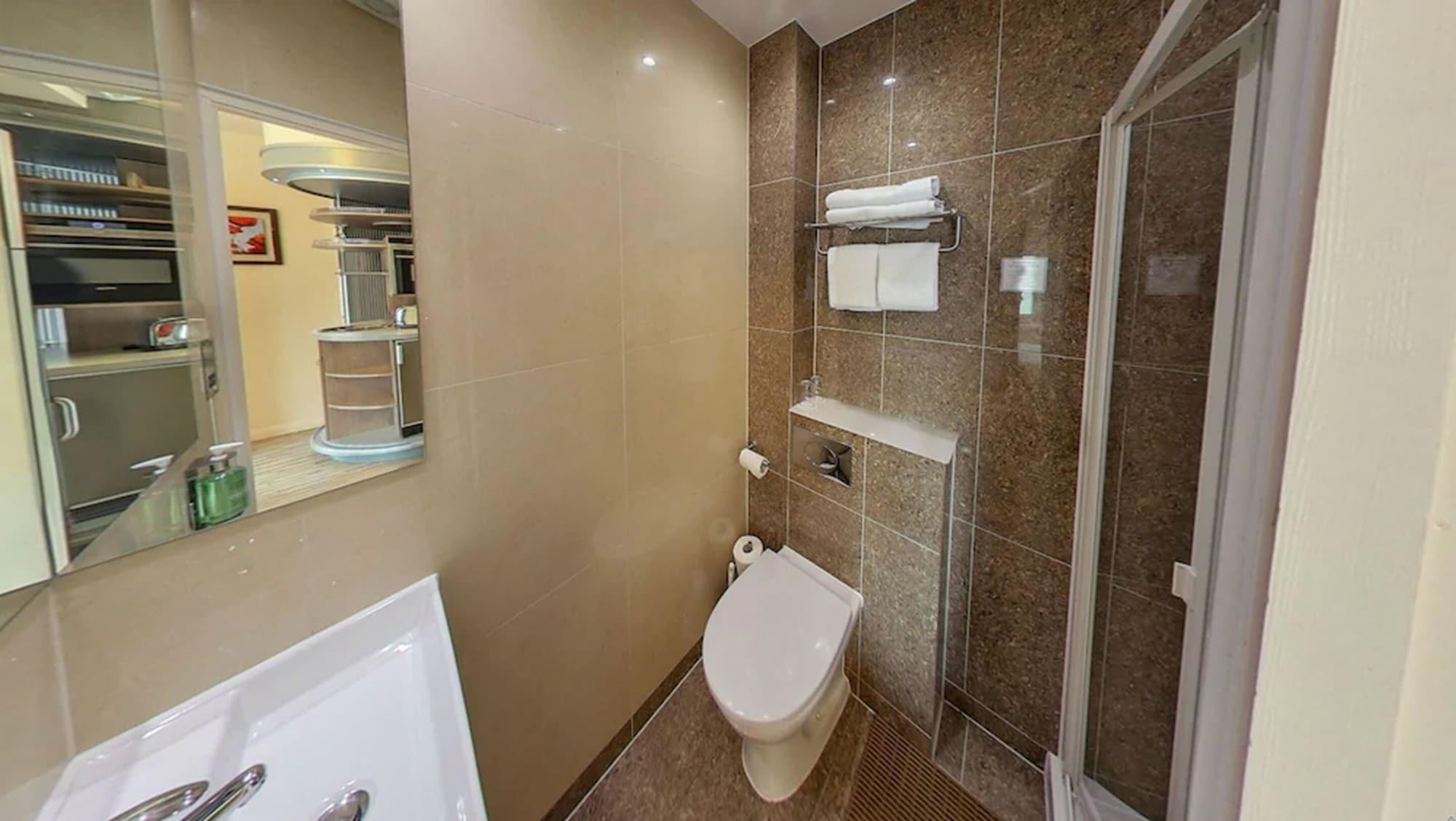 Simply Rooms & Suites London Bagian luar foto