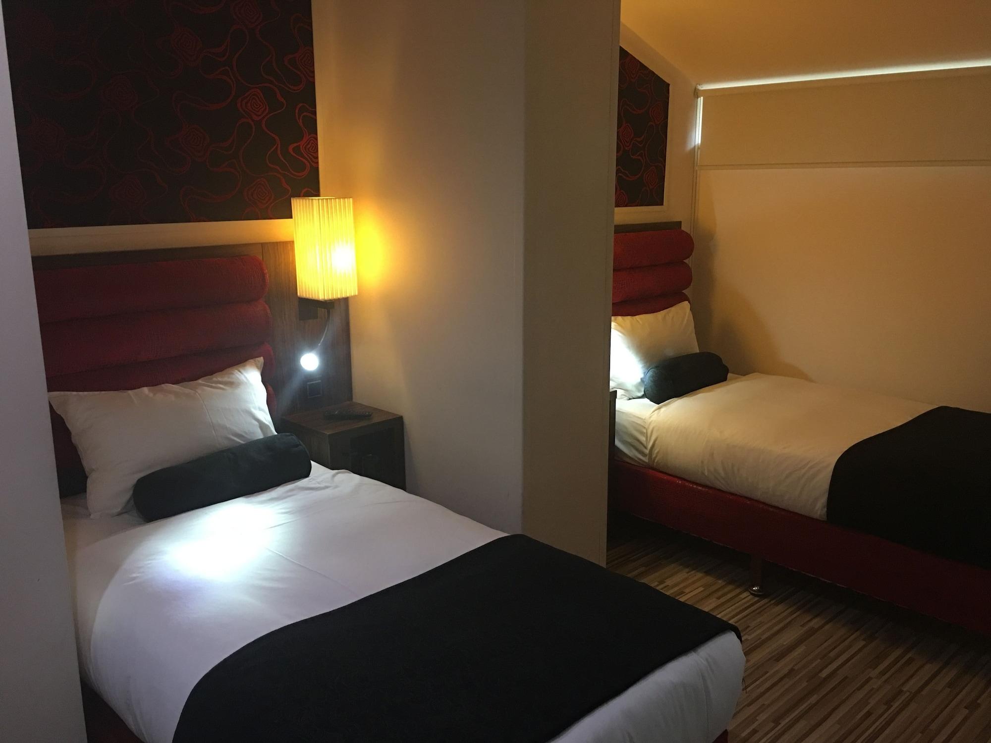 Simply Rooms & Suites London Bagian luar foto